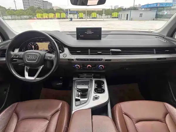 Audi Q7 2016