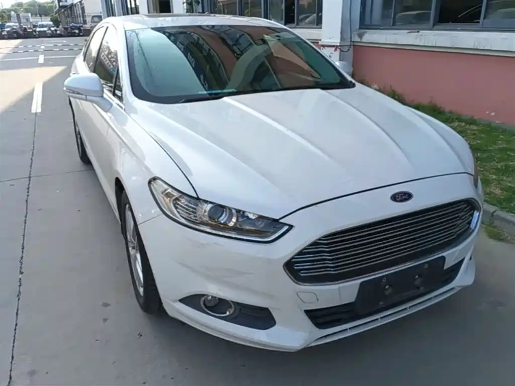 Ford Mondeo 2016 — фото 4