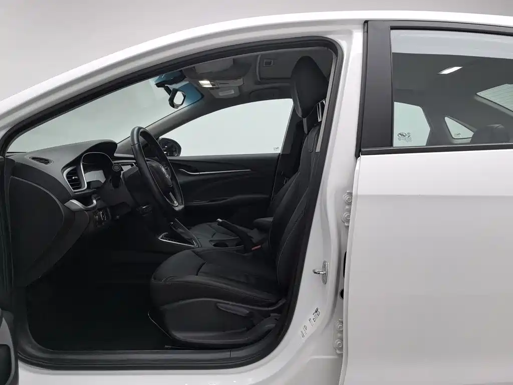 Buick Excelle GT 2019 — фото 10