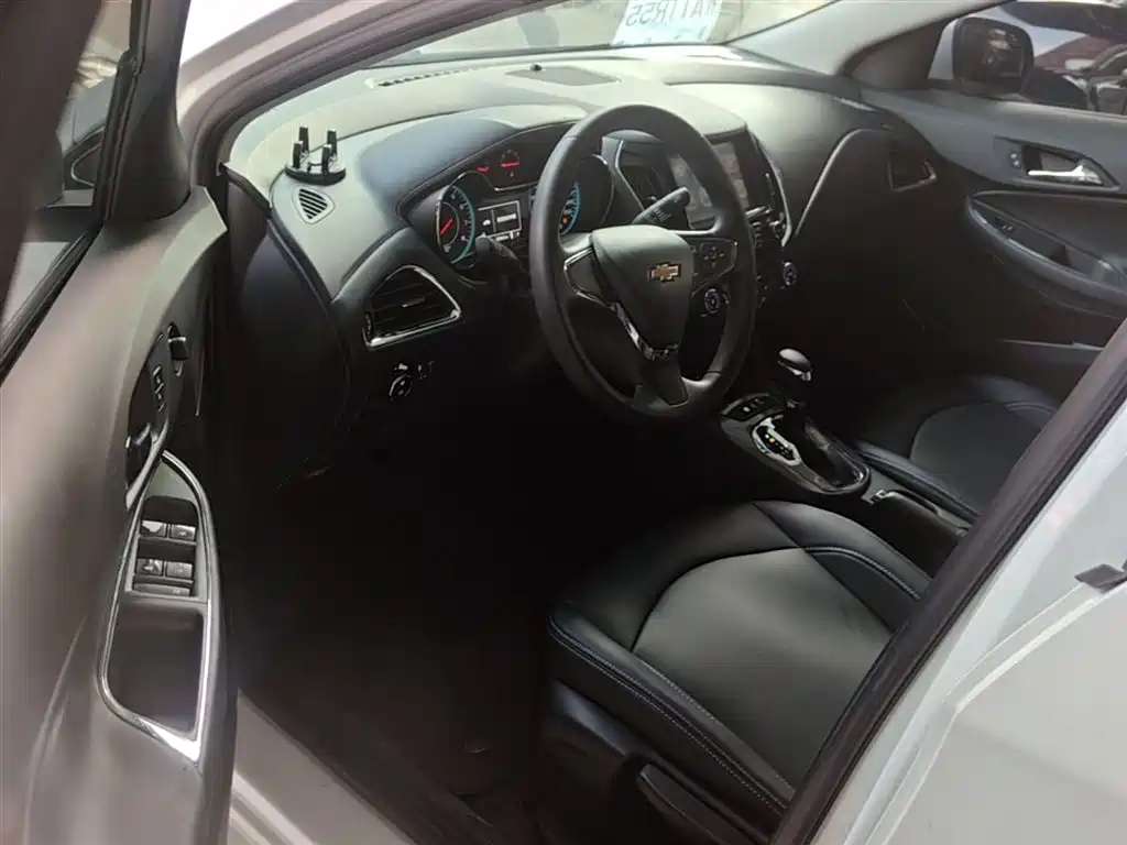Chevrolet Cruze 2016 — фото 16