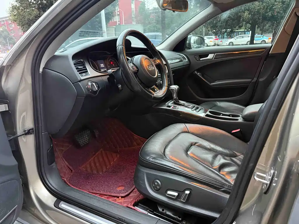 Audi A4L 2014 — фото 8