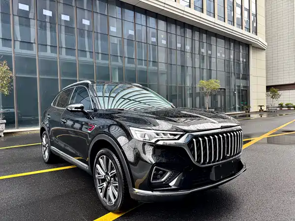 Hongqi HS5 2022