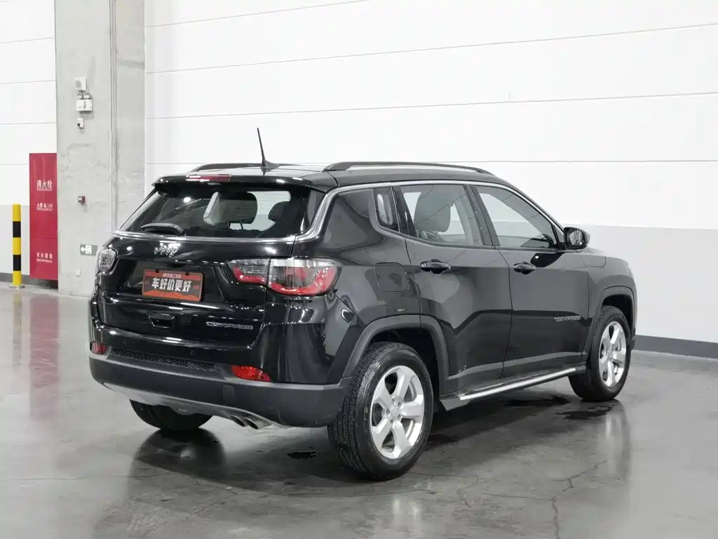 Jeep Compass 2020 — фото 2