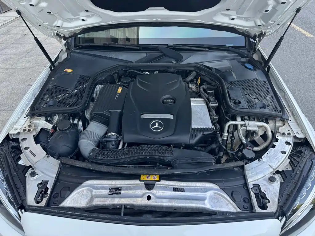 Mercedes-Benz C-Class 2015 — фото 16