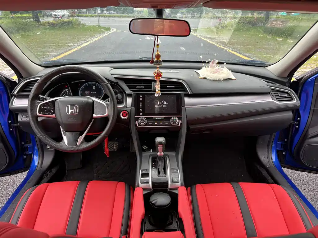 Honda Civic 2019 — фото 13