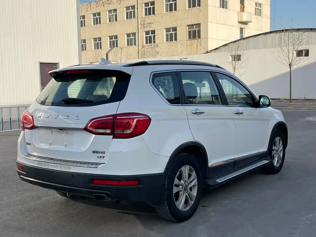 Haval H6 2014 — фото 11