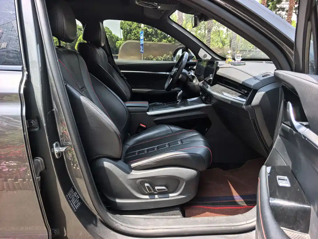 Roewe RX5 MAX 2022 — фото 13