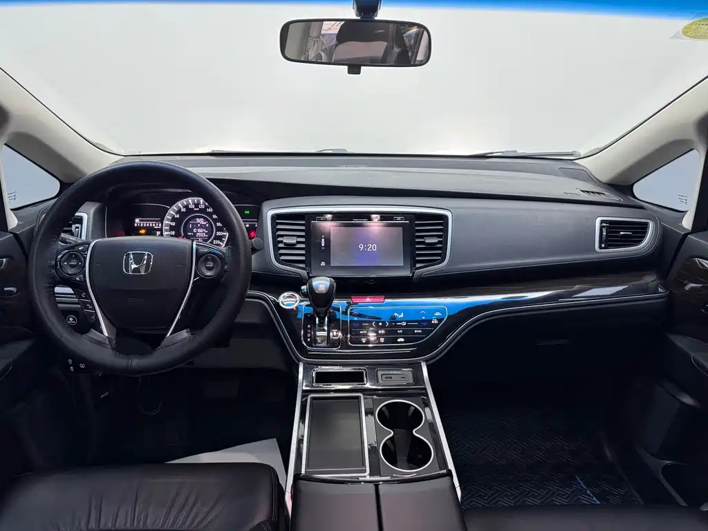 Honda Odyssey 2020 — фото 9