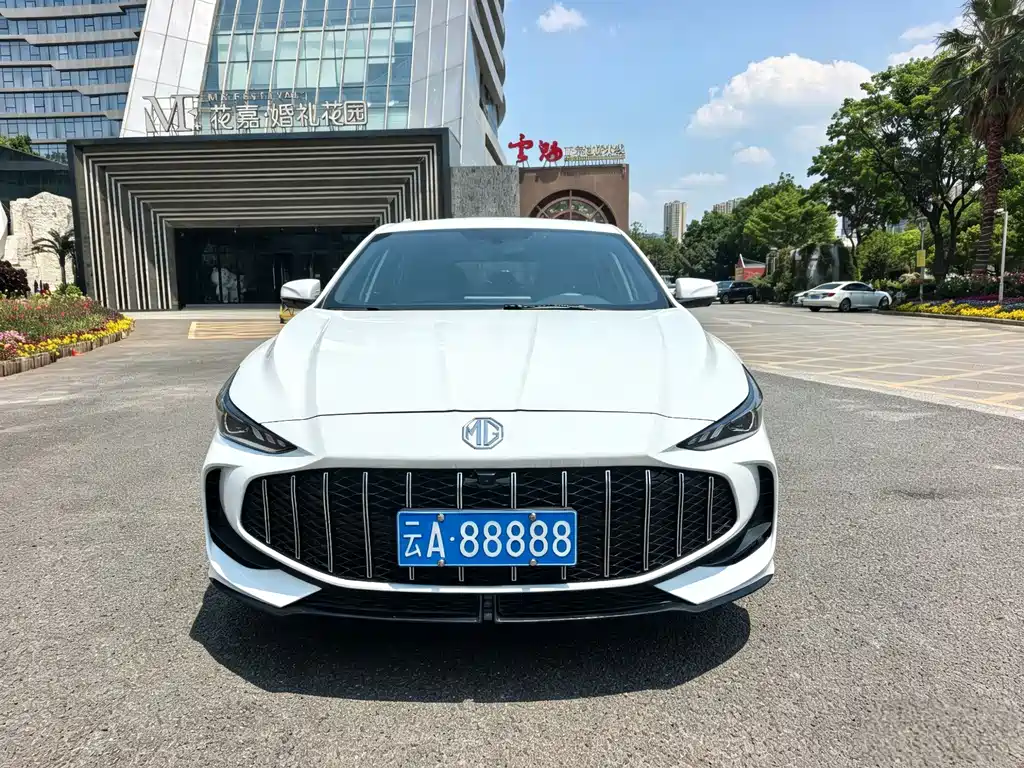 MG 5 2025