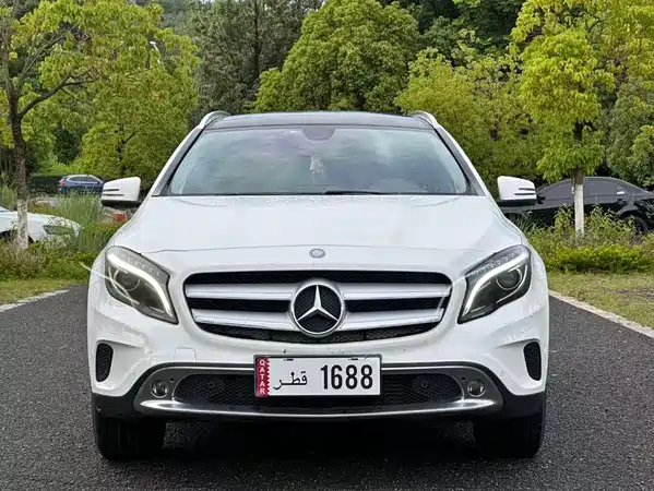 Mercedes-Benz GLA 2015