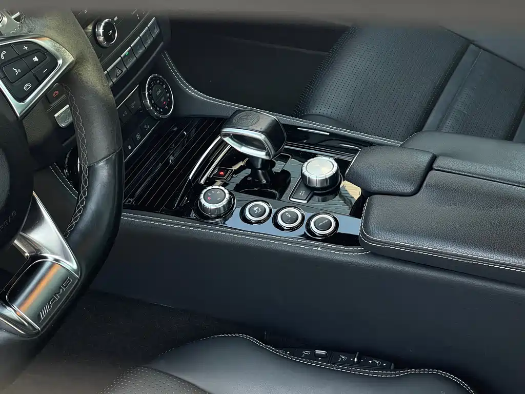 Mercedes-Benz CLS AMG 2015 — фото 24