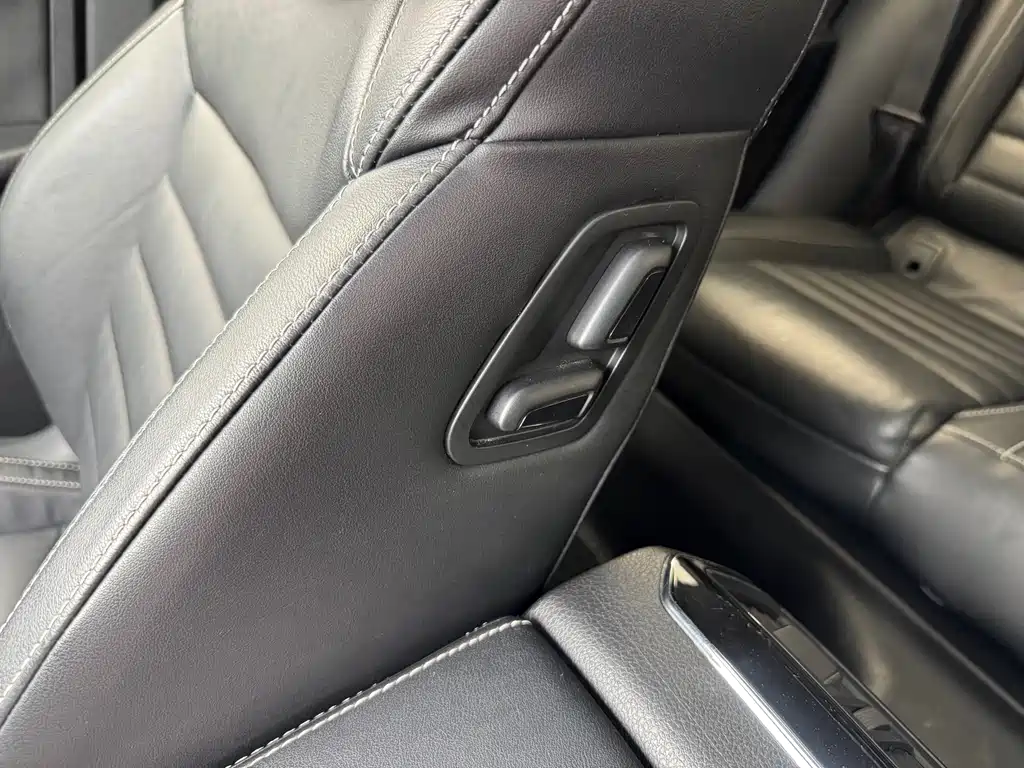 Skoda Superb 2018 — фото 13