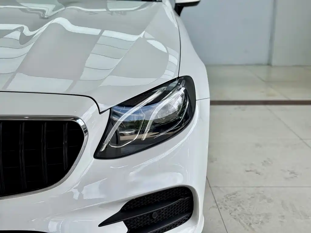 Mercedes-Benz E-Class 2020 — фото 4