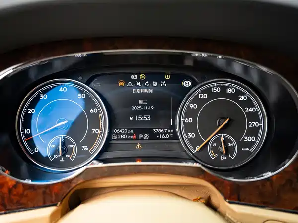 Bentley Bentayga 2016