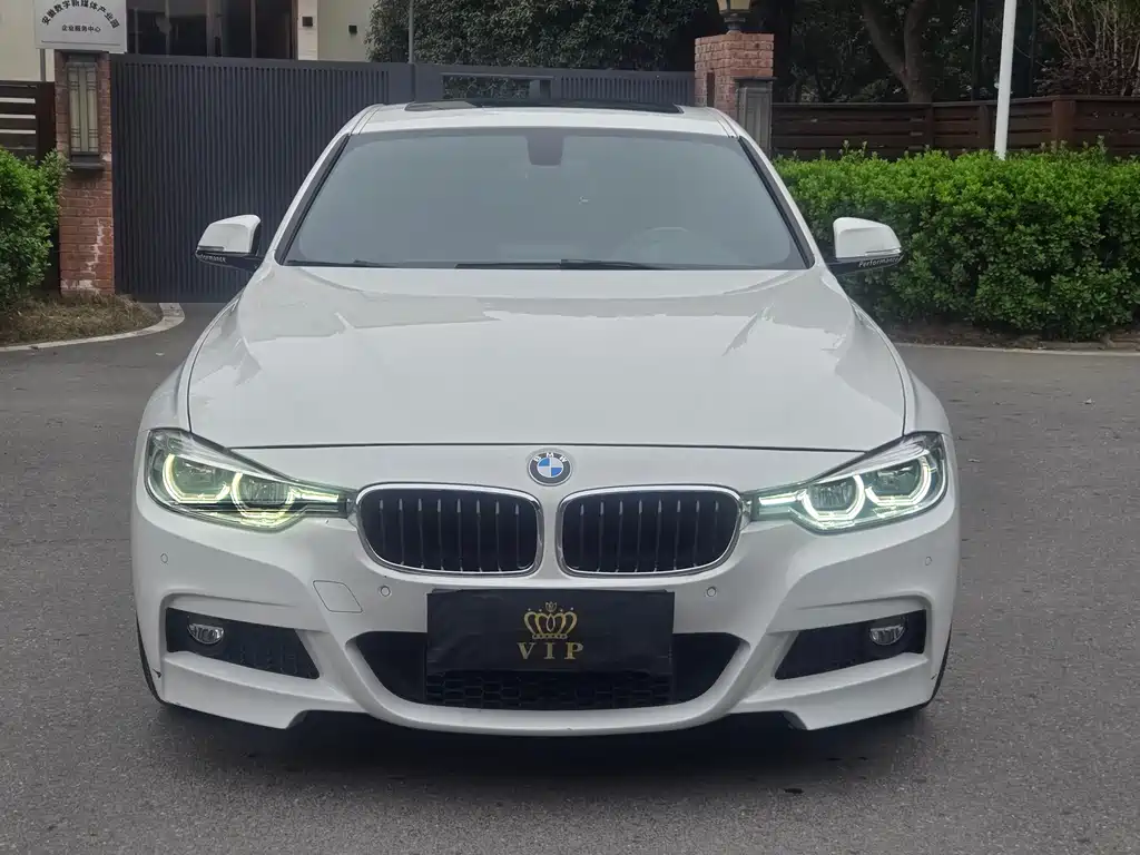BMW 3 Series 2018 — фото 2