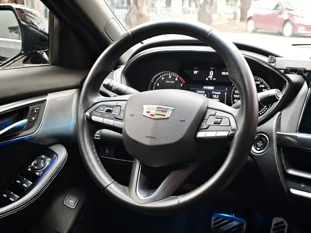 Cadillac CT5 2023 — фото 11