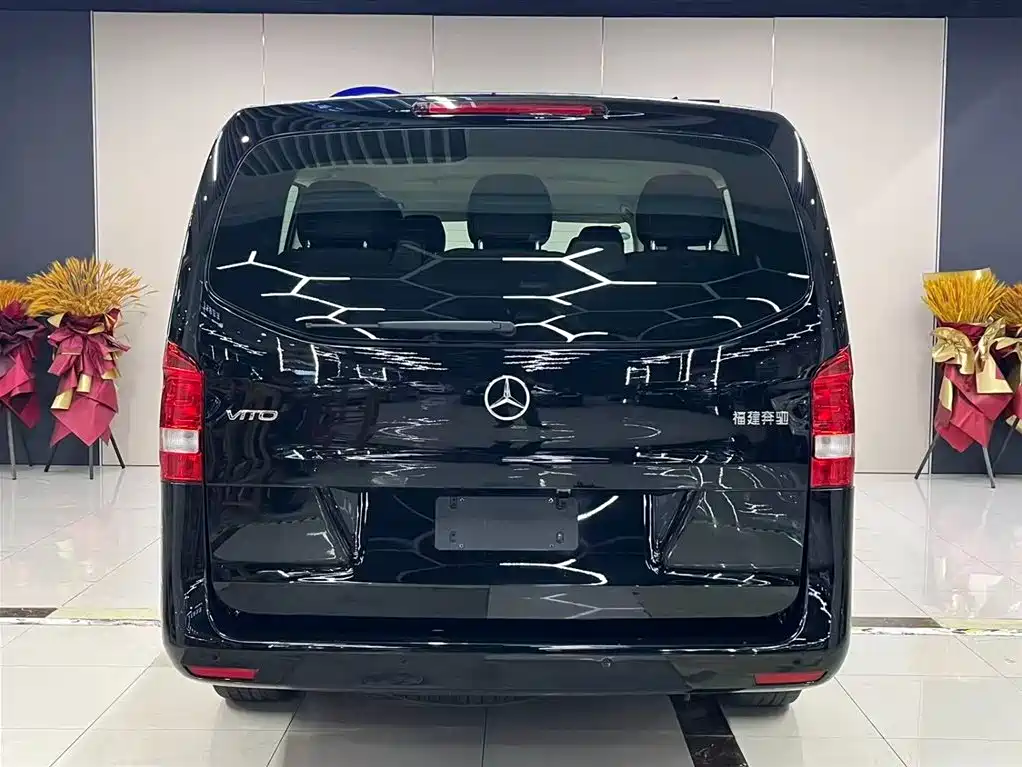 Mercedes-Benz Vito 2017 — фото 4
