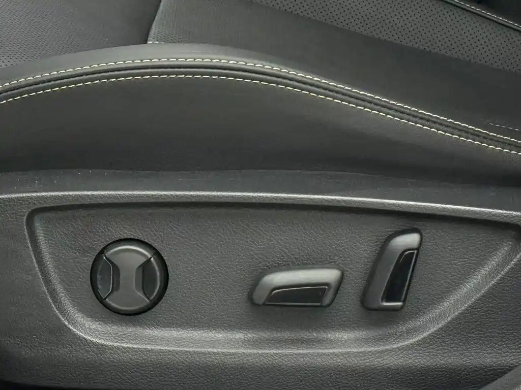 Skoda Octavia 2021 — фото 19