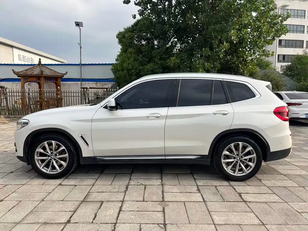 BMW X3 2020 — фото 4