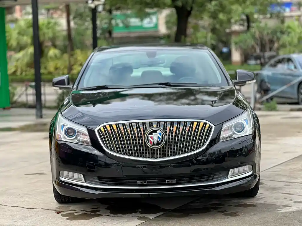 Buick LaCrosse 2013 — фото 2