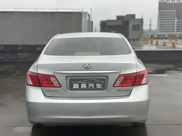 Lexus ES 2010