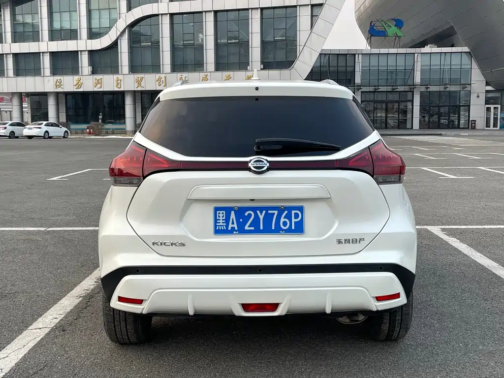 Nissan Kicks 2022 — фото 13