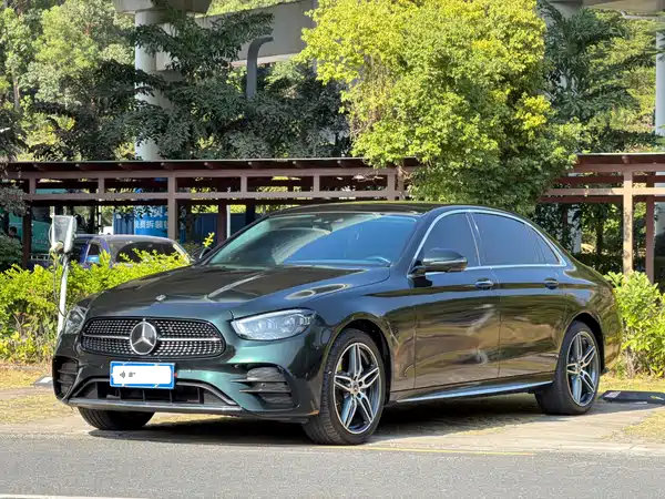 Mercedes-Benz E-Class 2021
