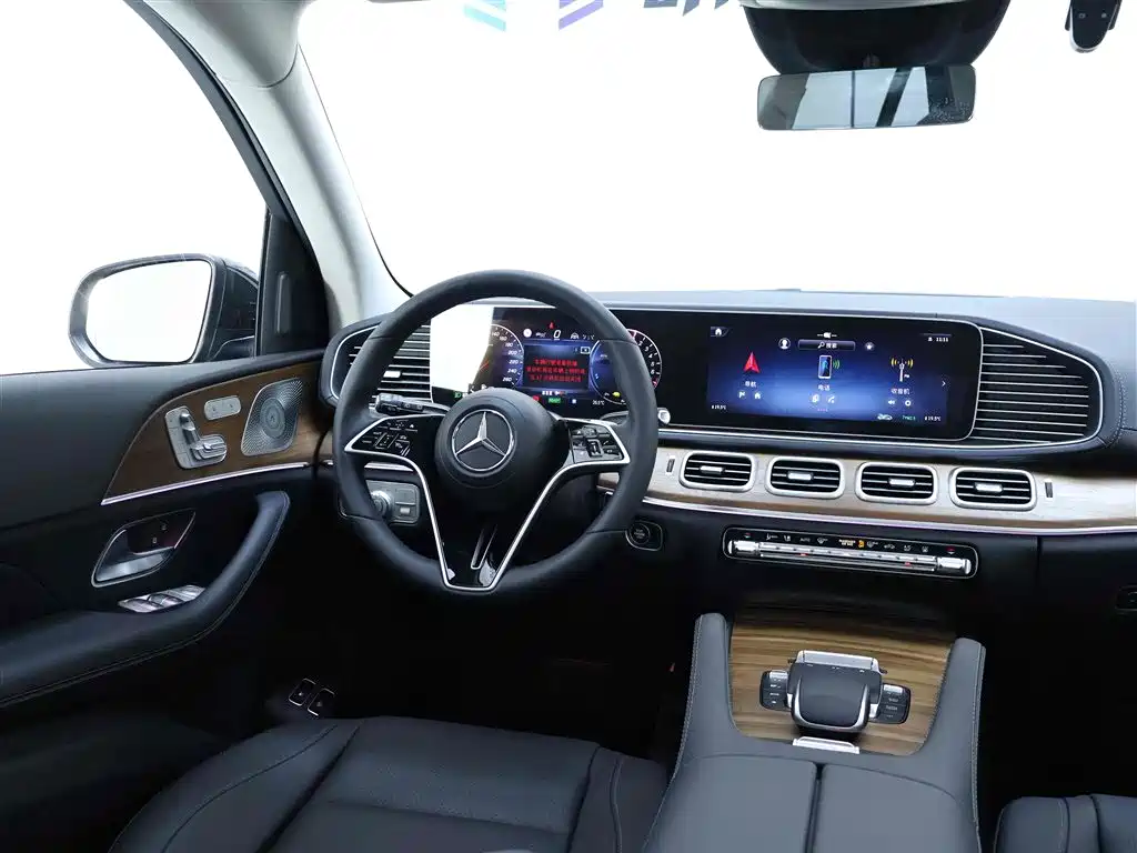 Mercedes-Benz GLE New Energy 2023 — фото 14
