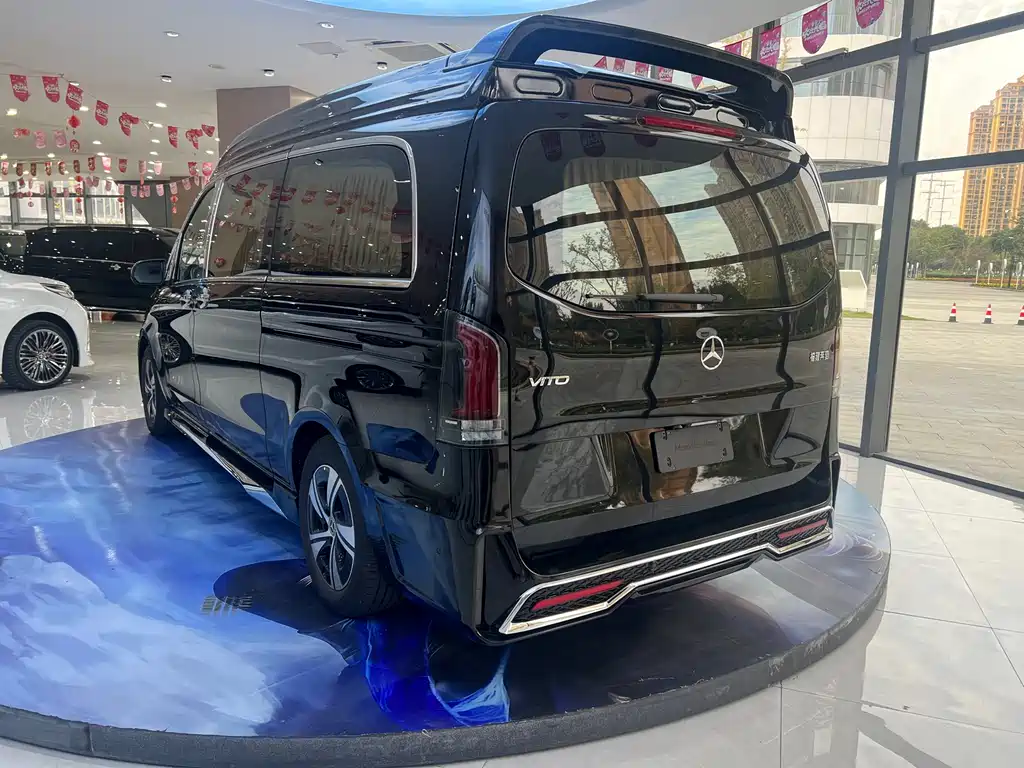 Mercedes-Benz Vito — фото 25