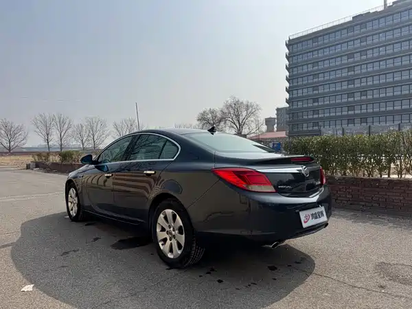 Buick Regal 2012