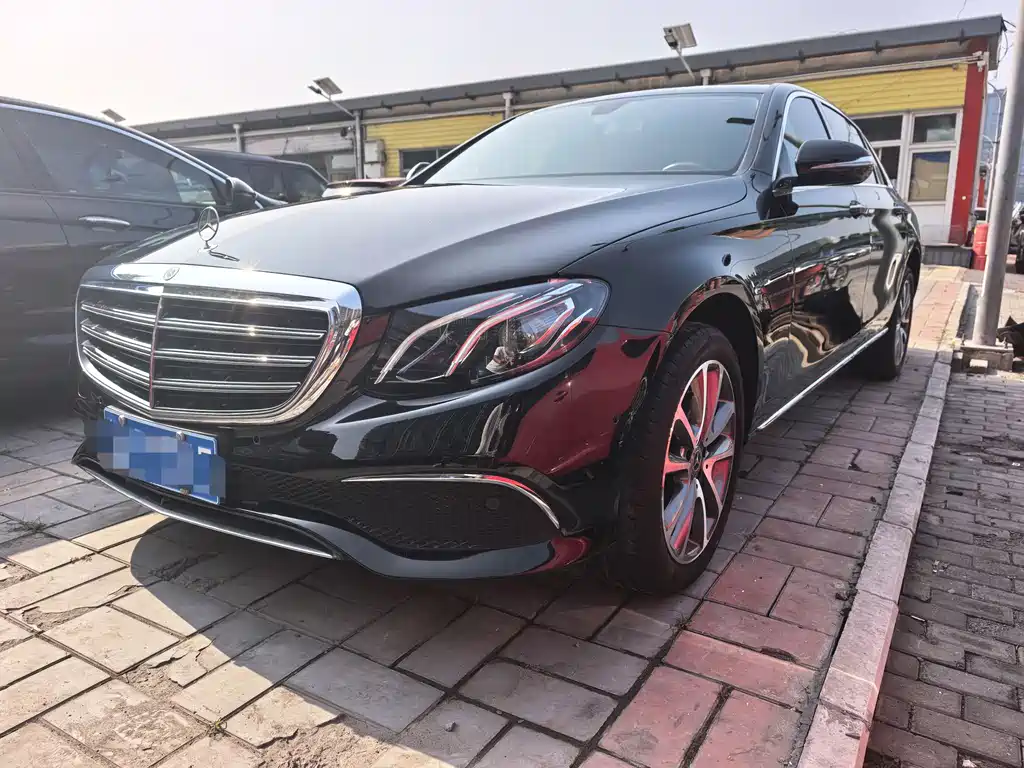 Mercedes-Benz E-Class 2018