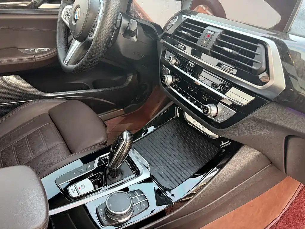 BMW X3 2020 — фото 8