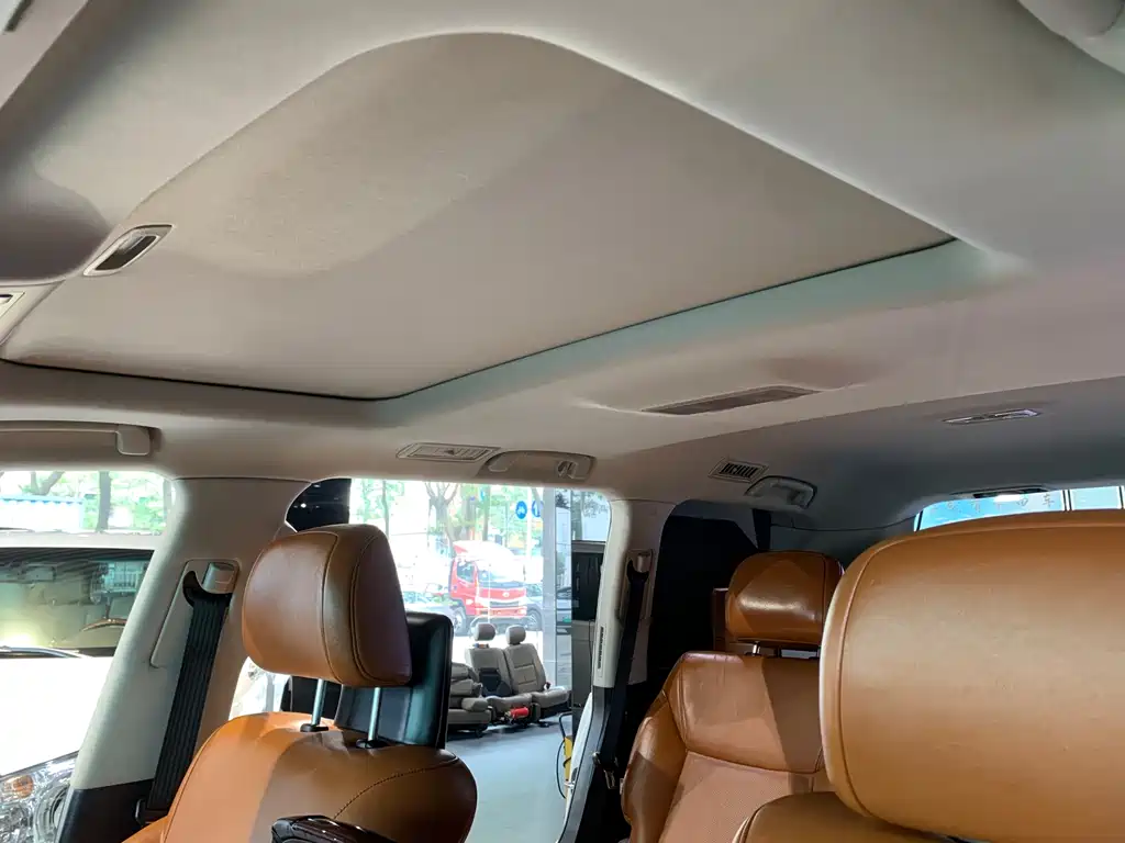 Lexus LX 2014 — фото 17