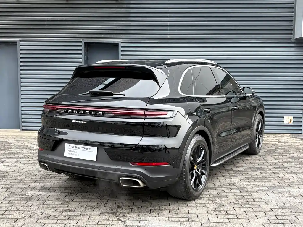 Porsche Cayenne 2024 — фото 15