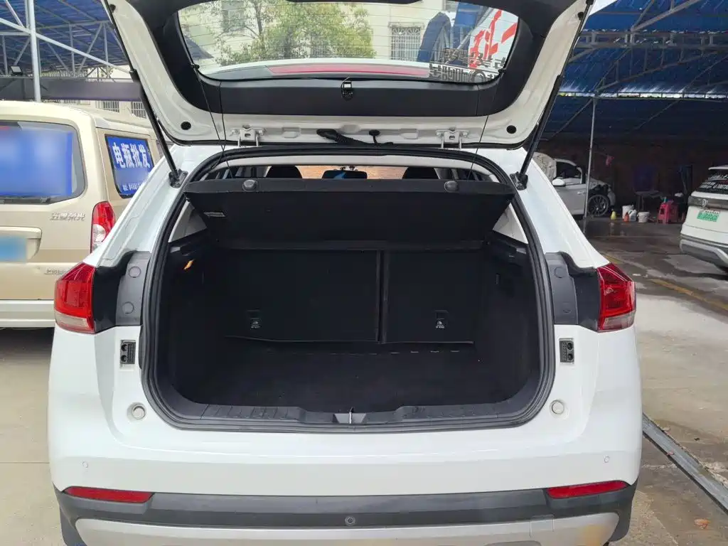 Haval H2s 2018 — фото 15