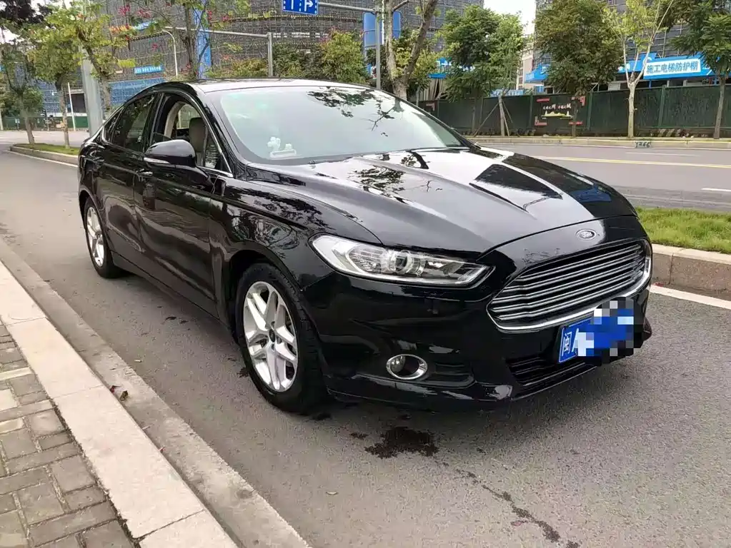 Ford Mondeo 2015 — фото 3