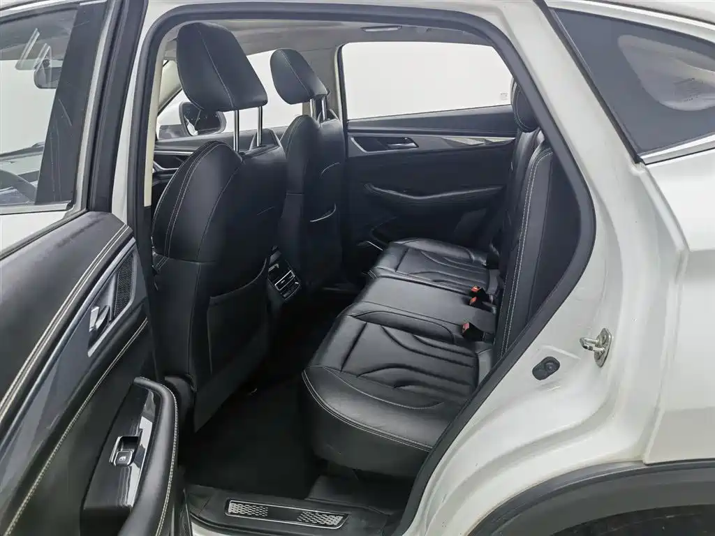 Changan CS85 COUPE 2019 — фото 15