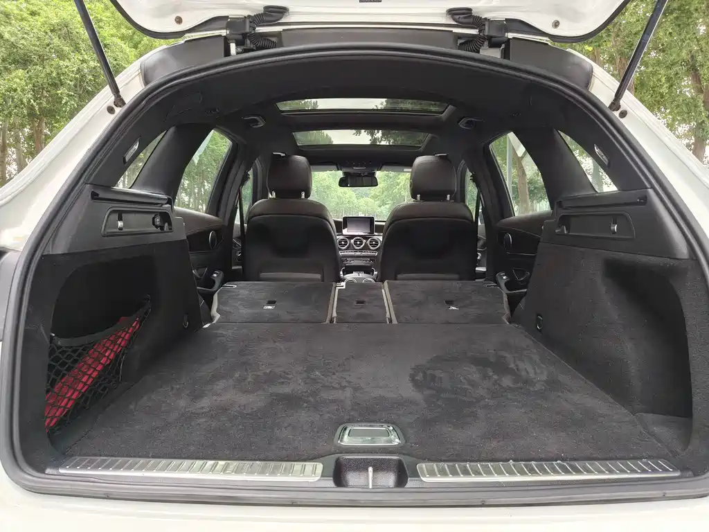 Mercedes-Benz GLC 2017 — фото 25