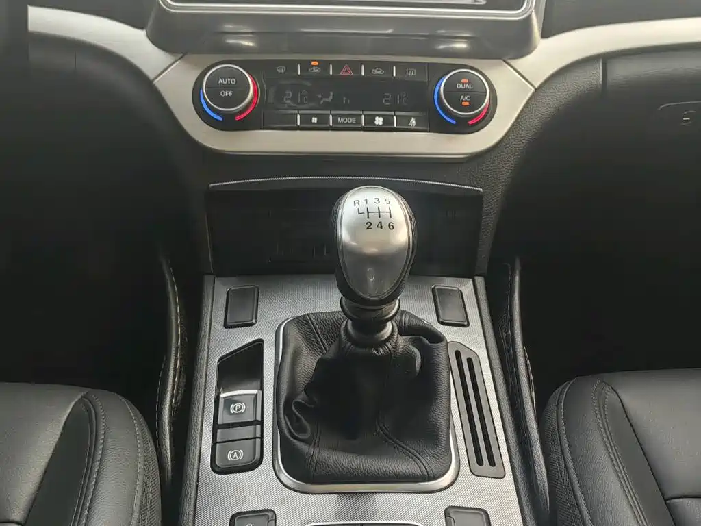 Haval H6 Coupe 2017 — фото 8