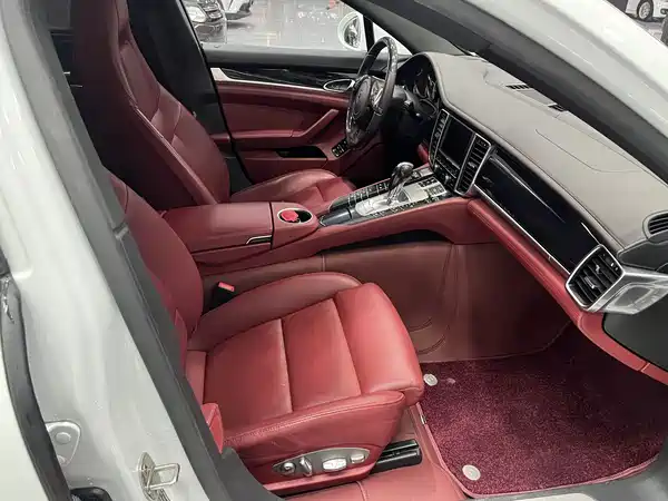 Porsche Panamera 2016