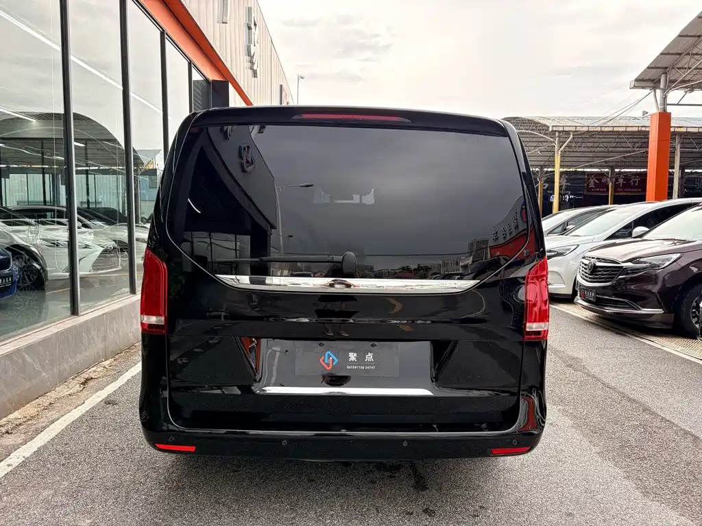 Mercedes-Benz V-Class 2019 — фото 5