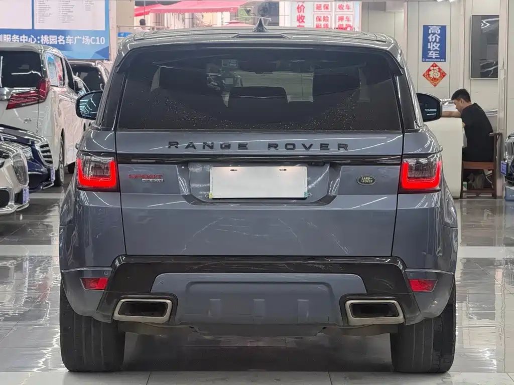 Land Rover Sport 2018 — фото 12