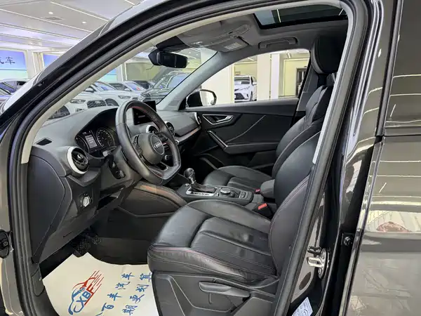 Audi Q2L 2022
