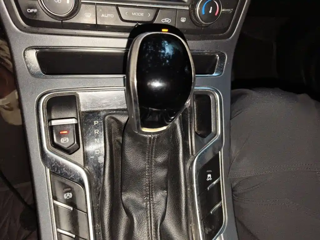 Geely Emgrand 2020