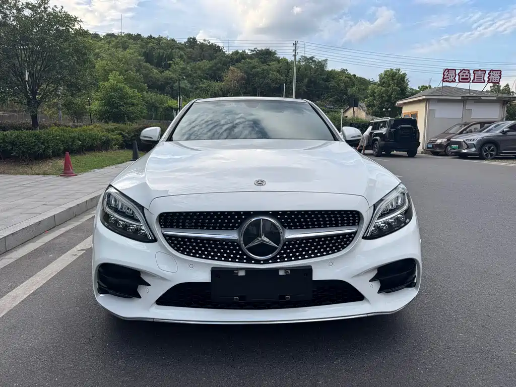 Mercedes-Benz C-Class 2019