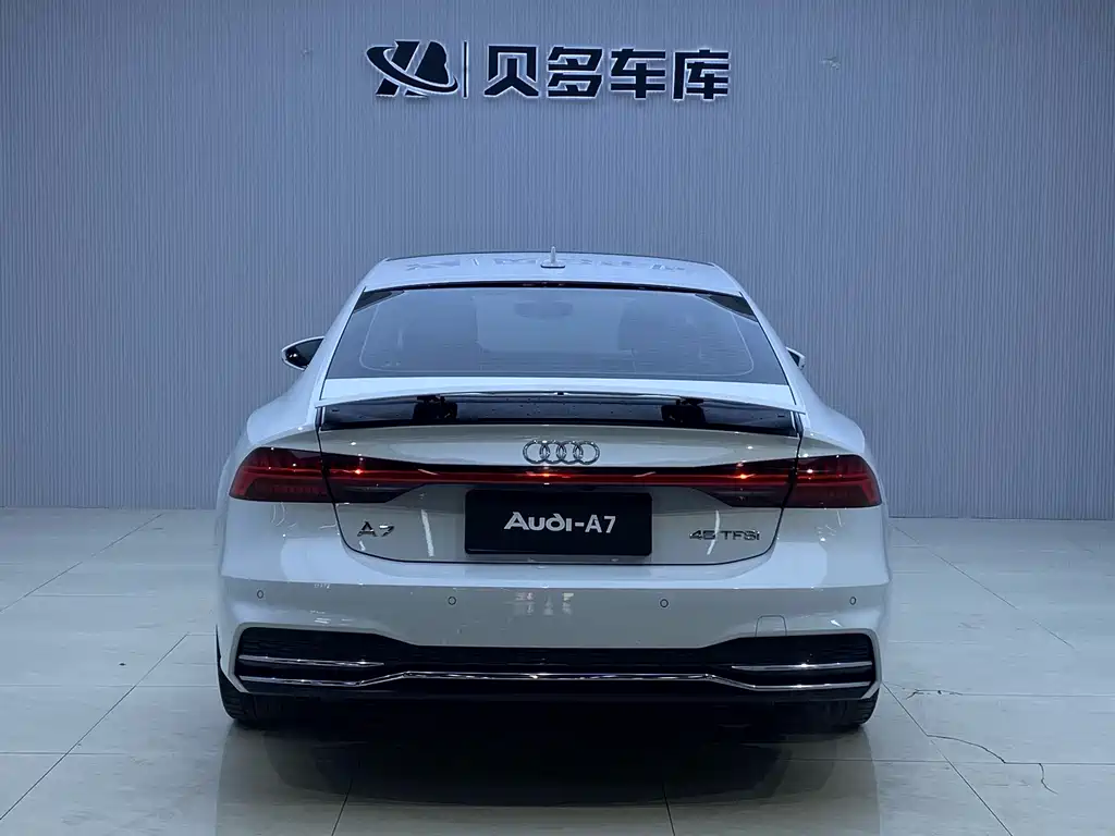 Audi A7 2024 — фото 14
