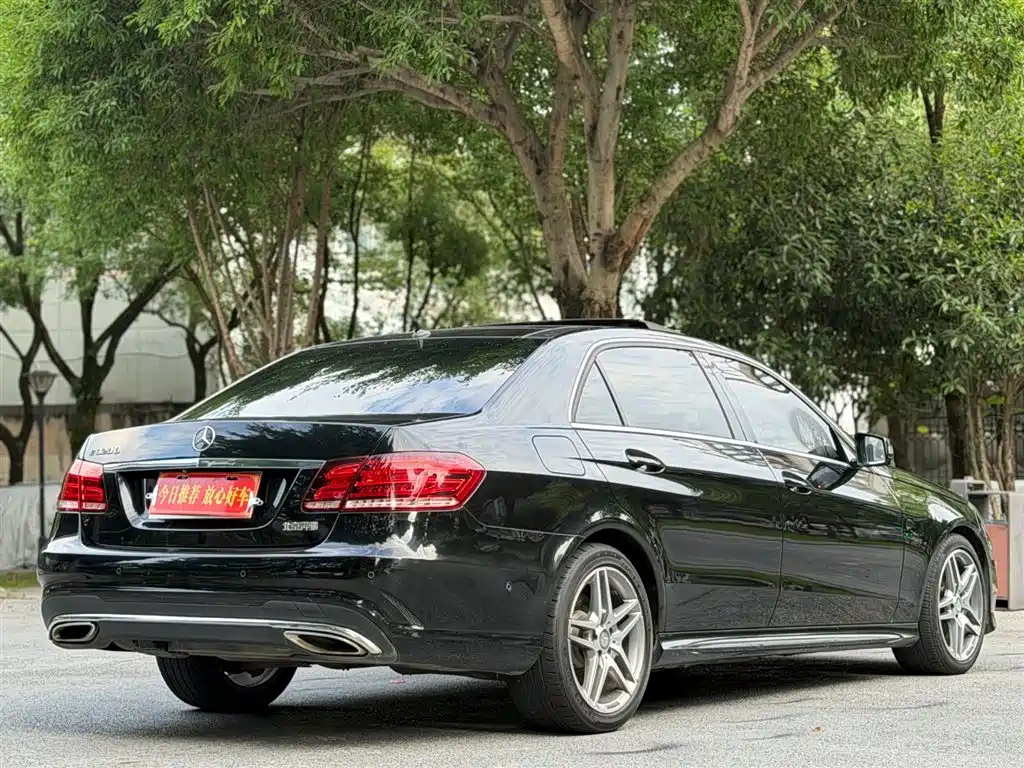 Mercedes-Benz E-Class 2015