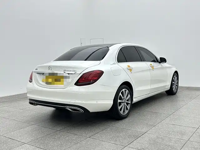 Mercedes-Benz C-Class 2020