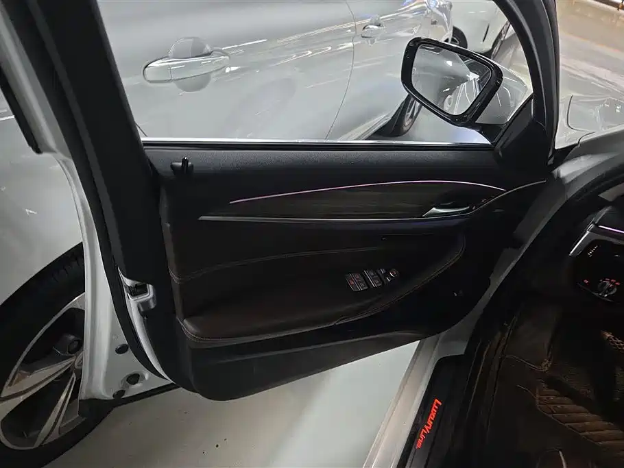 BMW 5 Series 2019