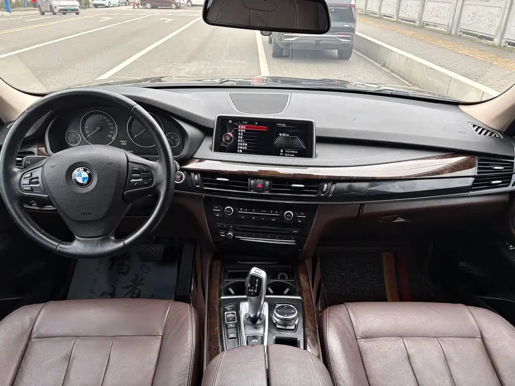 BMW X5 2015 — фото 14